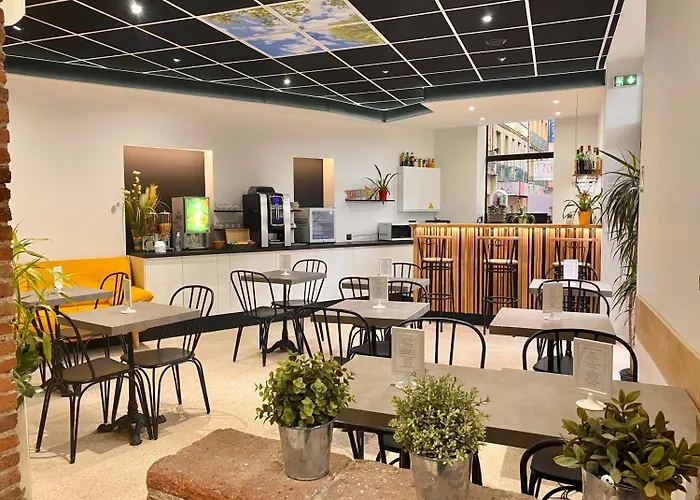 Отель De Bordeaux Тулуза